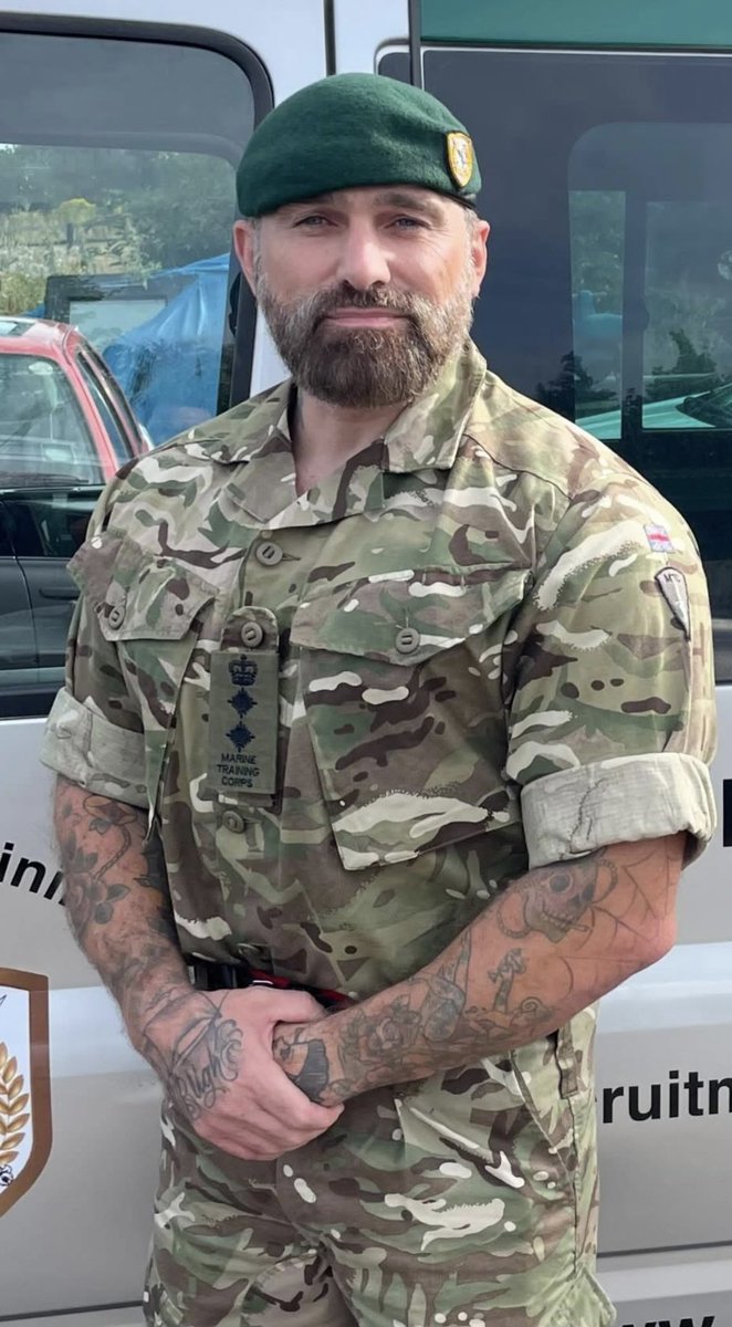 SeanyBoyy89's tweet image. I’m sorry, but let’s be real for a second…
Who would YOU rather as the next Mayor of London?
👉 Another career politician who just happens to be Muslim…
OR
👉 A battle-tested, no-nonsense ex-special forces veteran like Ant Middleton… a man who’s actually put his life on the…