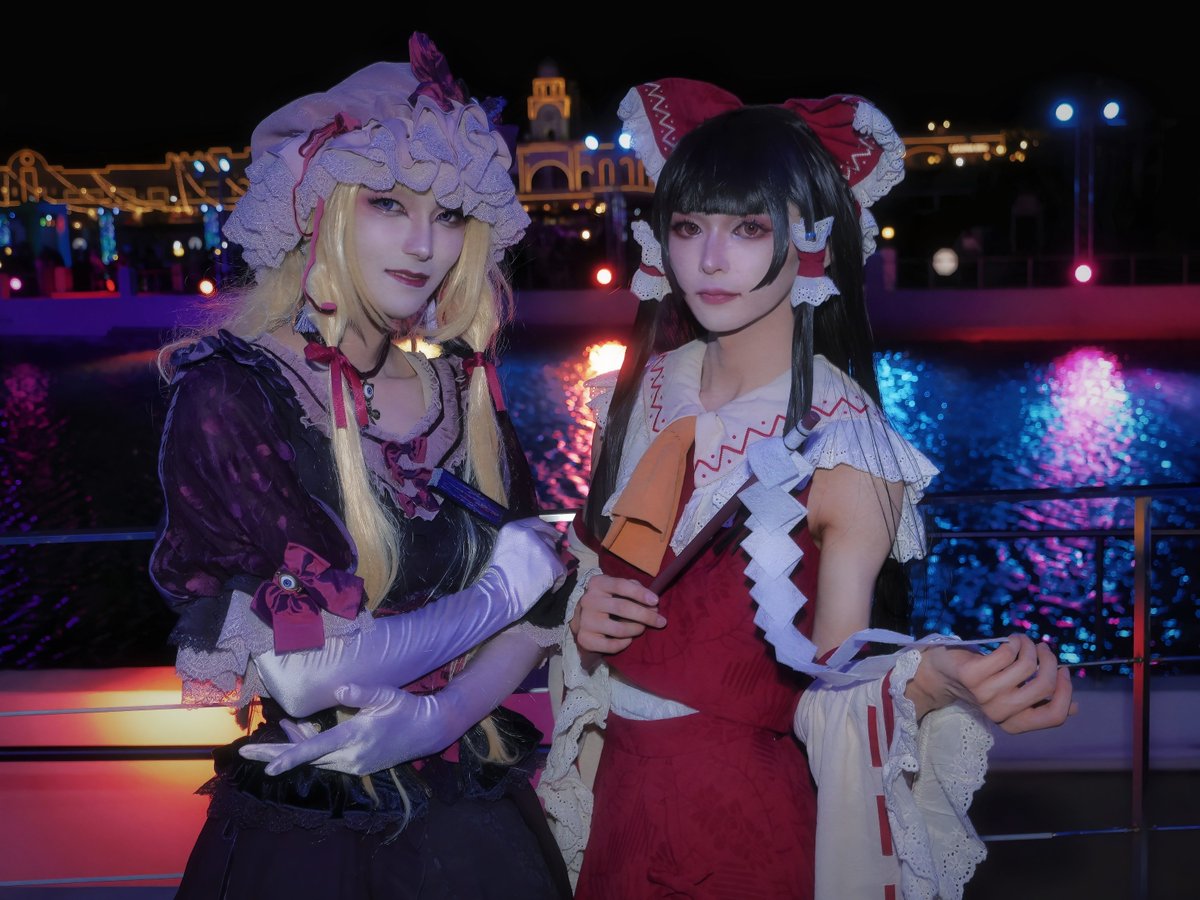 とも ❥❥❥☞4/29コスモタワー (@tomo_c4621) on Twitter photo コスプレ cosplay
東方Project / 博麗霊夢&八雲紫
⛩️最強のふたり👁
紫 <a href="/RvY34/">Lancelot@Next.ラグーナ?</a> さん
#tomo_cos #東方コスプレ
#ラグコス2025 #ゆかれいむ コスプレ cosplay
東方Project / 博麗霊夢&八雲紫
⛩️最強のふたり👁
紫 <a href="/RvY34/">Lancelot@Next.ラグーナ?</a> さん
#tomo_cos #東方コスプレ
#ラグコス2025 #ゆかれいむ
