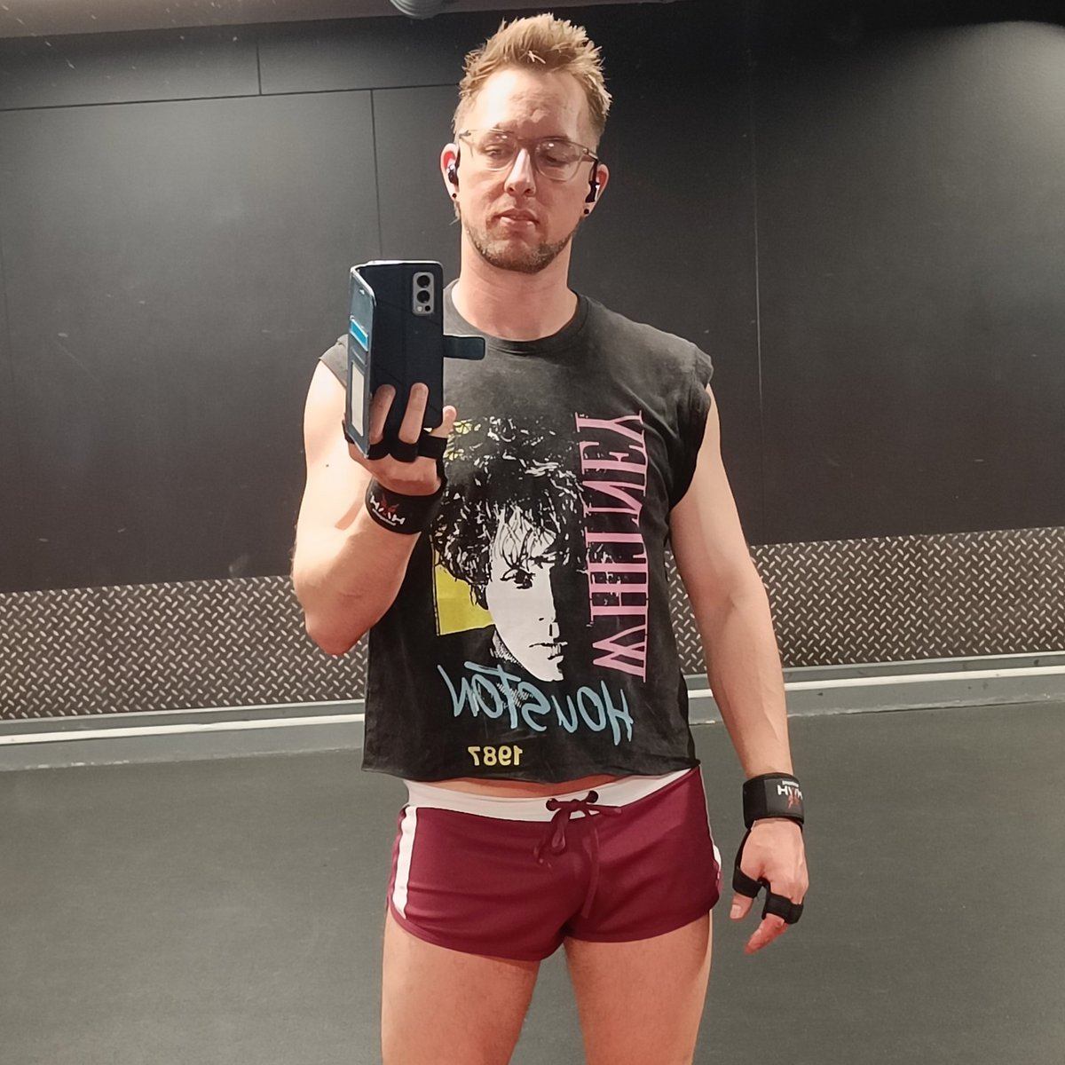 Alex_Scurr's tweet photo. #NewProfilePic https://t.co/azkR9hhBl0
