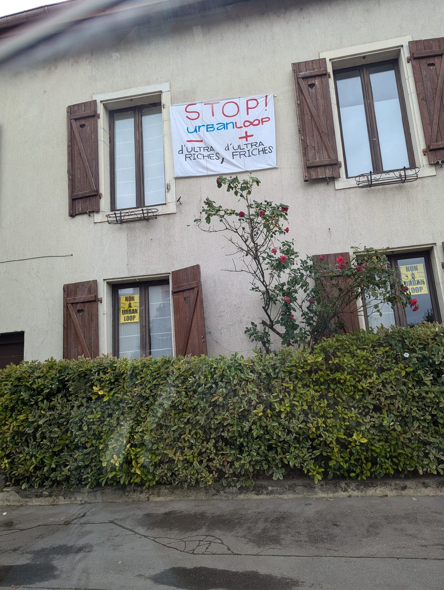 Bientôt une soulèvement contre <a href="/urbanloop/">Amber Johnson</a> ?! A quand une guerre civile sur fond de capsules futuristes ?
Je vois pas le rapport avec les ultras riches mais bon ça fait la rime !
<a href="/lestrepublicain/">L'Est Républicain</a> si vous voulez mener l'enquête 😅
<a href="/mdemeaux/">Mickaël Demeaux</a>