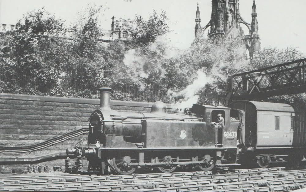 J83 68473 on pilot duty at Waverley in 1952 (Peter Hay)