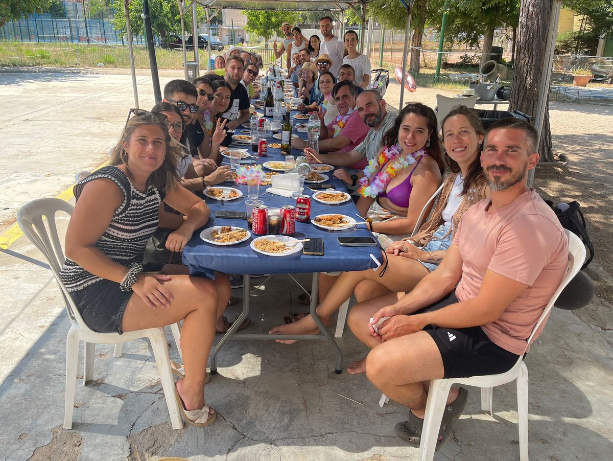 Festes i aniversaris Ploms.
Cap de setmana de festes al Club.
Bona companyia en un entorn molt especial.
Feliç aniversari!
#PlomsAniversaris
#PlomsEsportiFamilia
#PlomsEsportiSalut
#PlomsEsportiTradicio