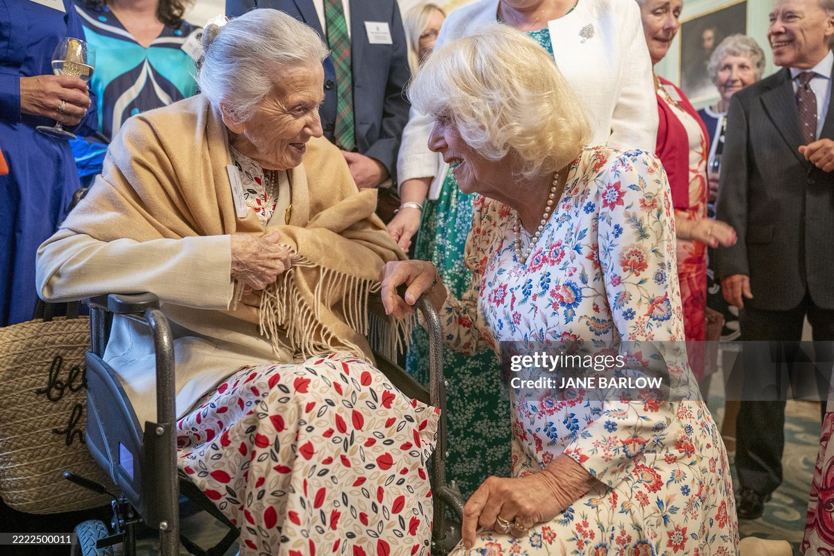 g3mmava1entin3's tweet image. Next week is this amazing Lady’s 78th birthday 💓💓💓
I’ll be posting about her and her amazing work and support to her husband and the crown everyday until her big day. Who would like that? 💚💚
#QueenCamilla
#QueenCamilla78
#GodSaveTheQueen