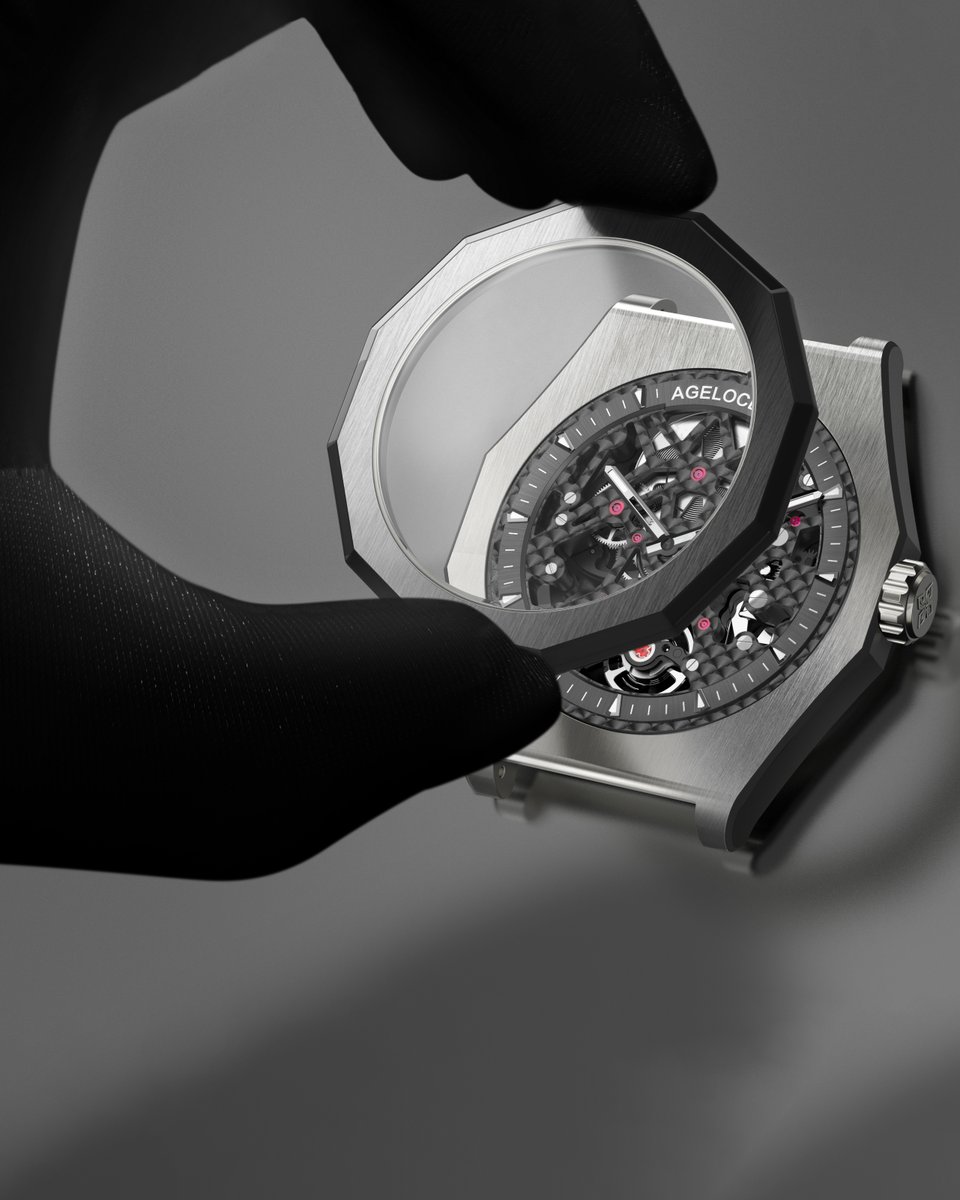 AGELOCER_watch's tweet image. Not all ceramic rings are considered high-tech.
Lightweight, durable, and never fading - these are the qualities that a future material should possess.
#ceramicbezel #newtechnologyinwatches #agelocer #mechanicalwatches #differentbezel
