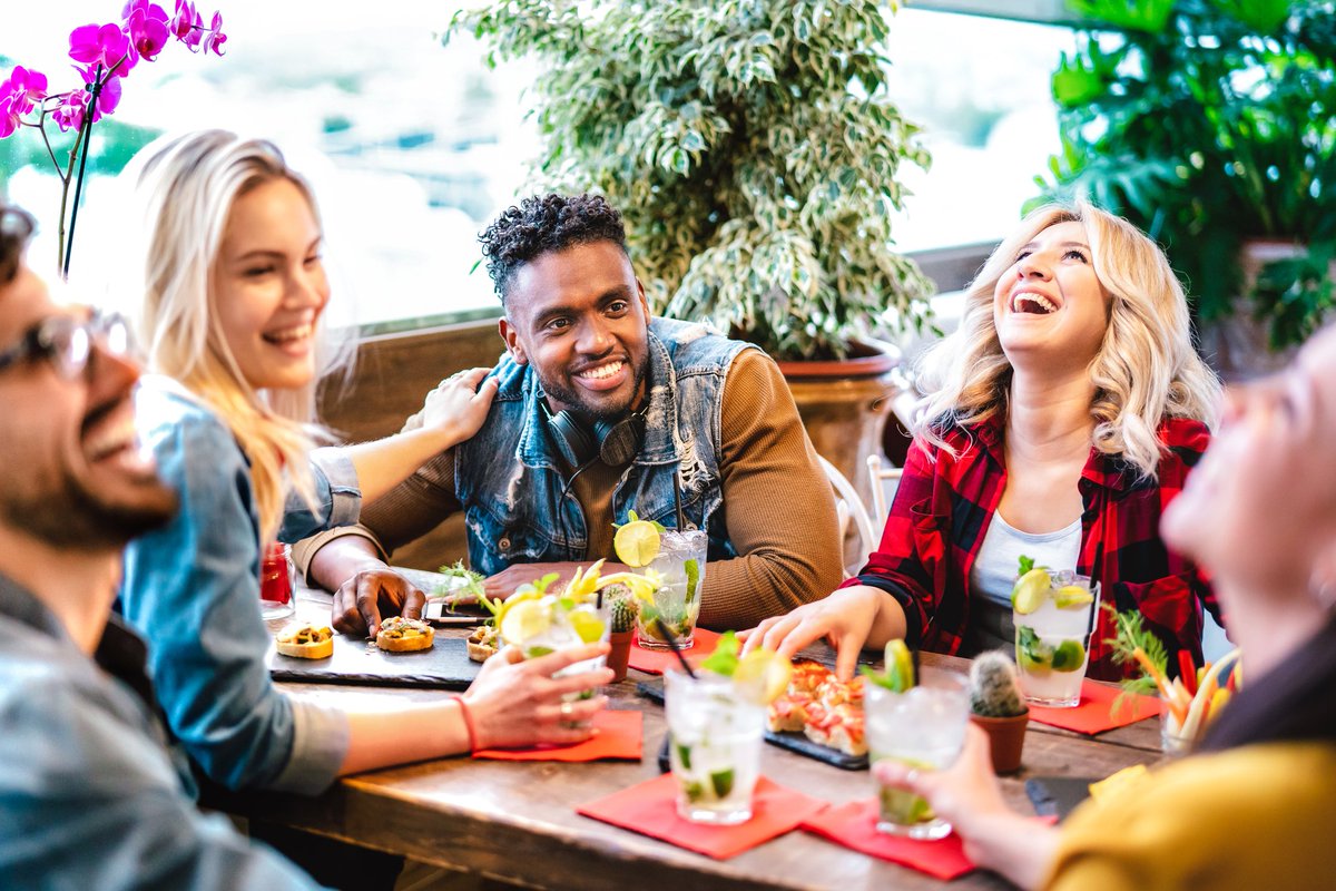 This Friday: Join the conversation!💬

Research conversations: What becoming an adult means for #Millennial and #GenZ health👩‍👩‍👧‍👦

Friday 11am, online
bristolbrc.nihr.ac.uk/research-conve…