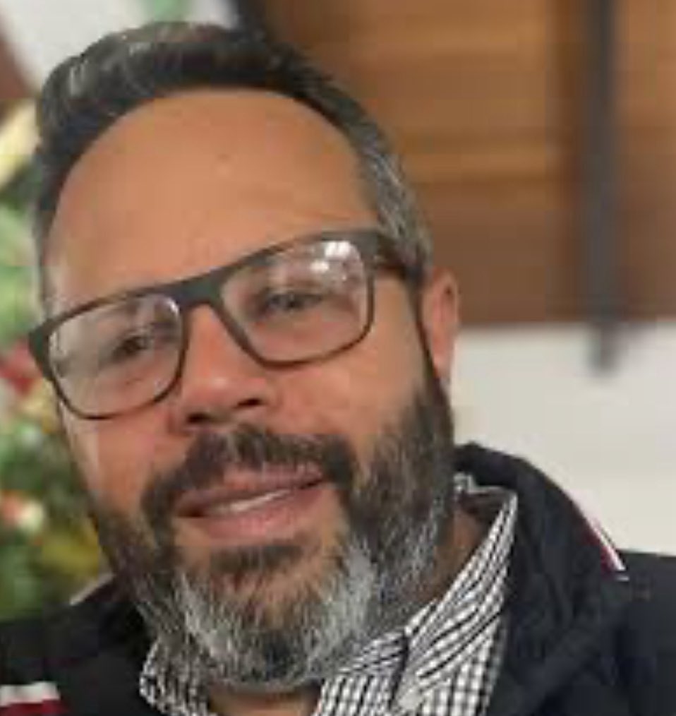 zulima del valle Quiñones (@zulimadelvalle) on Twitter photo #RafaelTudares yerno de <a href="/EdmundoGU/">Edmundo González</a> Secuestrado por el régimen,por ser familia de nuestro presidente. se encuentra en El Rodeo 1,incomunicado. Basta ya. #LuberenARafael estar incomunicado también es tortura. #RafaelTudares yerno de <a href="/EdmundoGU/">Edmundo González</a> Secuestrado por el régimen,por ser familia de nuestro presidente. se encuentra en El Rodeo 1,incomunicado. Basta ya. #LuberenARafael estar incomunicado también es tortura.