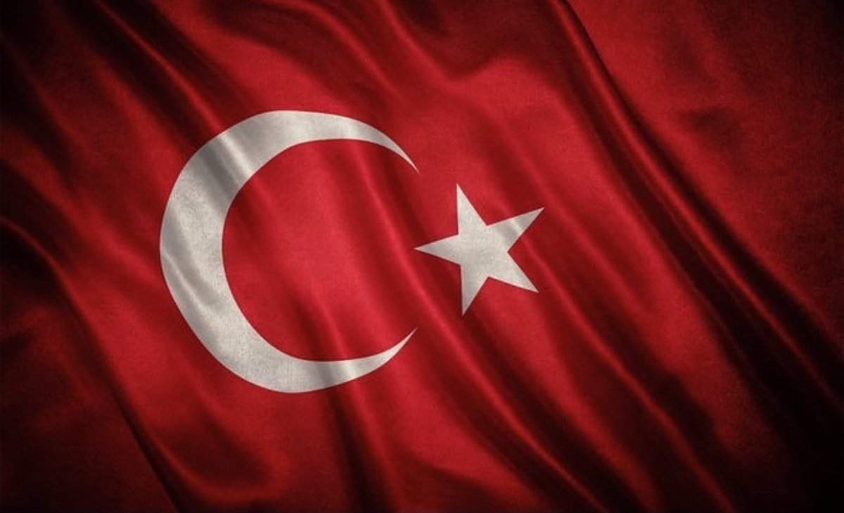 Dün Pençe Kilit Harekatı Bölgesi'nde şehit olan 5 Kahraman Mehmetçiğimizin ardından hastanede tedavi gören 7 Mehmetçiğimizin daha  şehit olduğunu derin bir üzüntüyle öğrendik. 

Aziz şehitlerimize Allah'tan rahmet, yaralı askerlerimize acil şifalar dileriz.