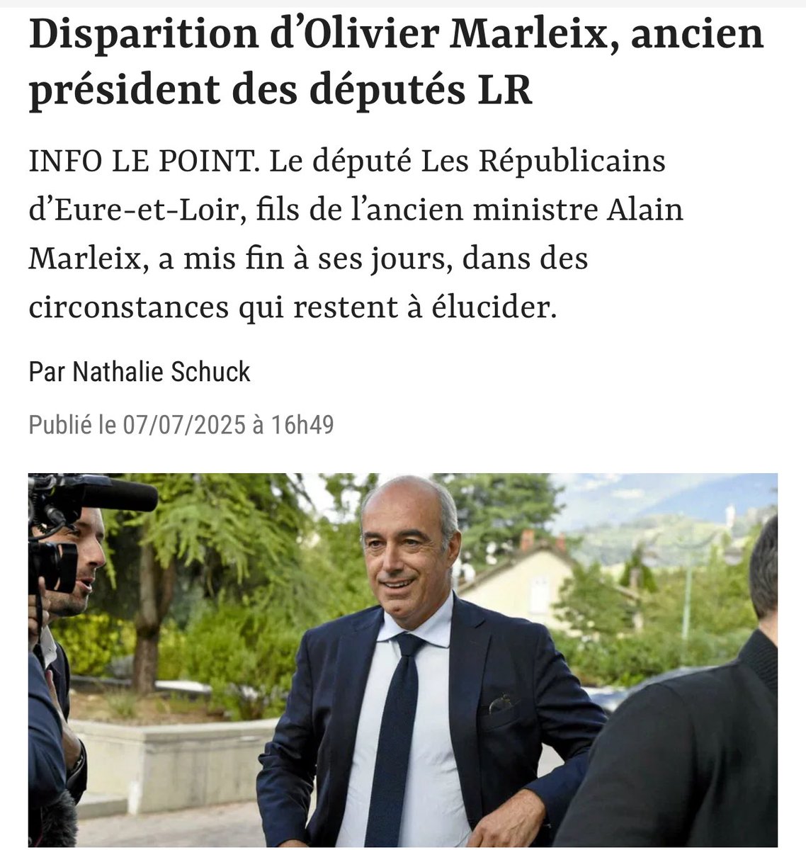 🔴🇫🇷 En janvier 2019, Olivier Marleix saisit le parquet de Paris. Selon lui, « la vente d'Alstom est le résultat d'un « pacte de corruption  orchestré par un Emmanuel Macron désireux de faire financer sa future campagne électorale ». 

Le Parquet national financier (PNF) se