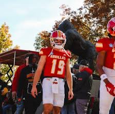 Thankful for another offer from <a href="/GorillasFB/">Pitt State Football</a> ‼️
Thank you for the call <a href="/PSUCoachSmith/">Mark Smith</a> 

#AGTG 
<a href="/coachkeenom/">ryan keenom</a> <a href="/CoachWKirk/">Warren Kirk</a> <a href="/grove_athletics/">Grove Athletics</a>