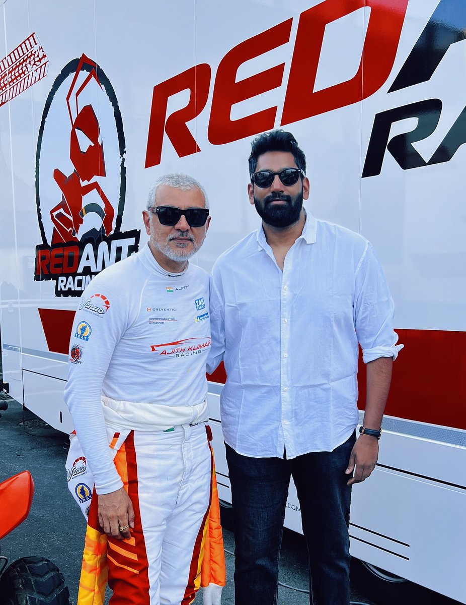 ajithFC's tweet image. Fan about meeting Ajith sir. 

Pic: Thushy Sivanesan | #AK #Ajith #Ajithkumar | #AjithKumarRacing | #24HSeries | #AKRacing |