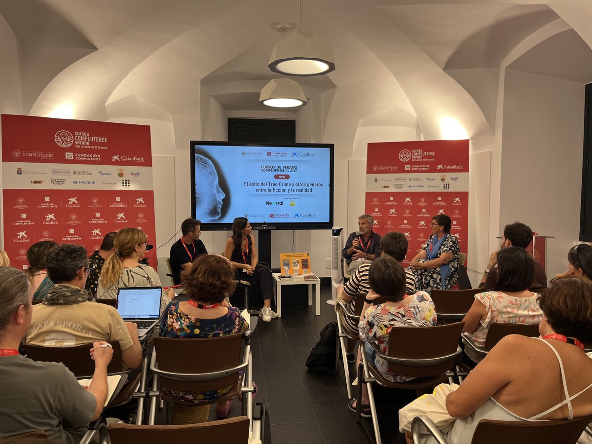 🤔¿Cómo y a quién ofrecer tu proyecto?

<a href="/Docorral/">Domingo Corral</a>, exdirector de ficción de <a href="/MovistarPlus/">Movistar Plus+</a>, Verónica Fernández, de <a href="/NetflixES/">Netflix España</a>, y <a href="/eszaballos/">Emilio Sánchez Zaballos</a>, de <a href="/atresplayer/">atresplayer</a>, explican en el <a href="/CursosVeranoUCM/">Cursos de Verano UCM</a> de #TrueCrime qué criterios siguen las plataformas.

#NewtralTrueCrime