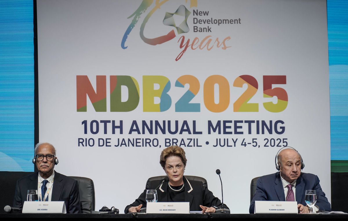 IGWTreport's tweet photo. 5/16 🏦 2014 – NDB is Established
The New Development Bank (NDB) is launched to fund infrastructure and offer an alternative to the World Bank.
🎯 Goal: Eventually settle loans in local currencies.
#BRICSBank #AlternativeFinance