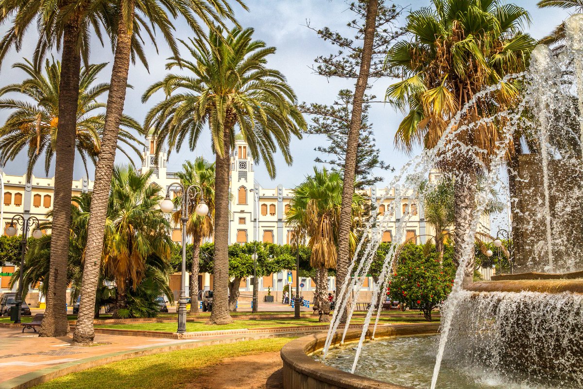 Historia, mar y culturas que conviven: Melilla gana fuerza como destino emergente con identidad propia✈️Murallas del siglo XV, gastronomía con herencia sefardí, musulmana y cristiana, y turismo activo frente al Mediterráneo. ¡Una joya que abre nuevas oportunidades para el sector!