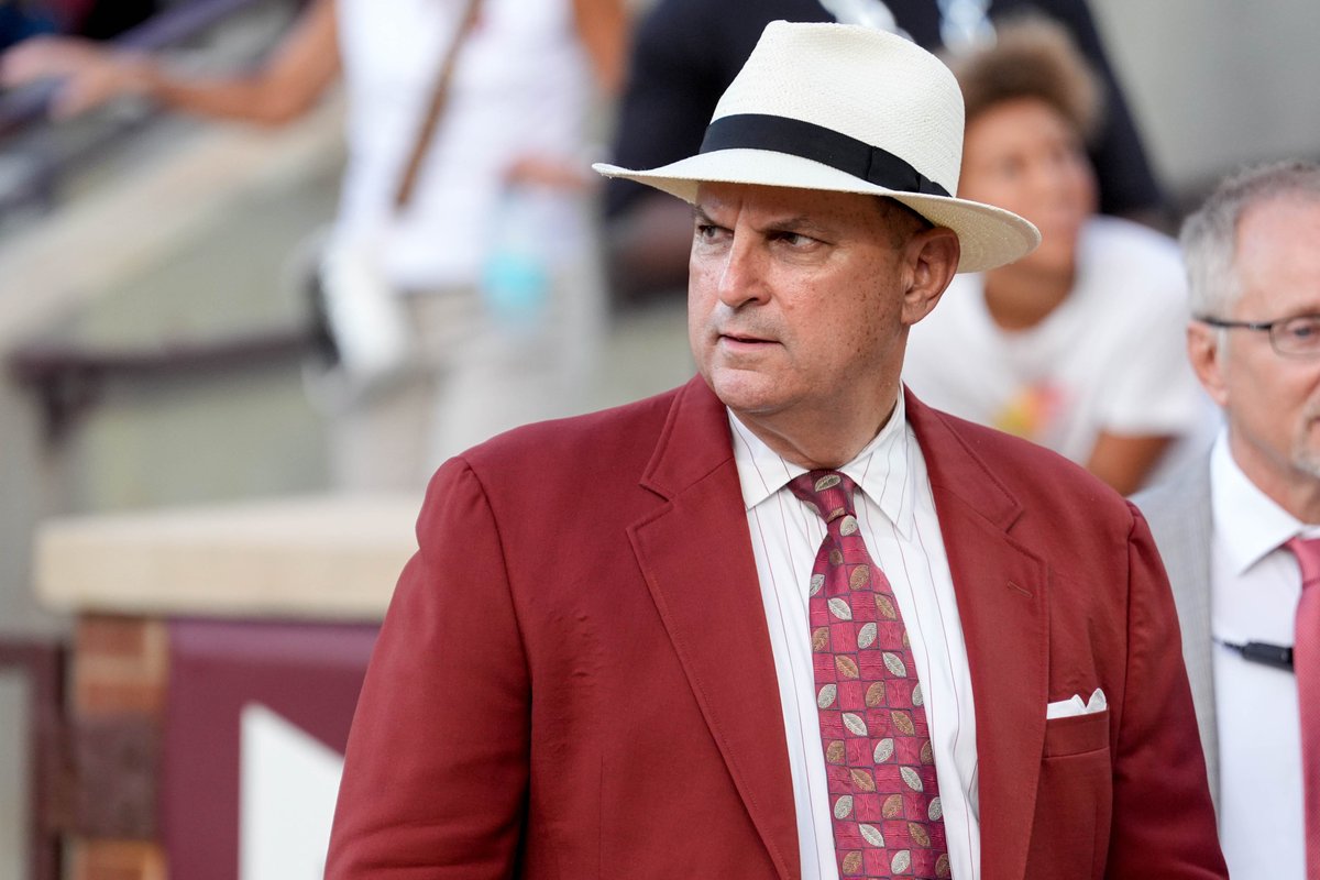 Breaking: Oklahoma AD Joe Castiglione is set to retire this upcoming year

Castiglione has led OU since his hiring in July of 1998

Massive news out of Norman this morning #Sooners: 247sports.com/college/oklaho…