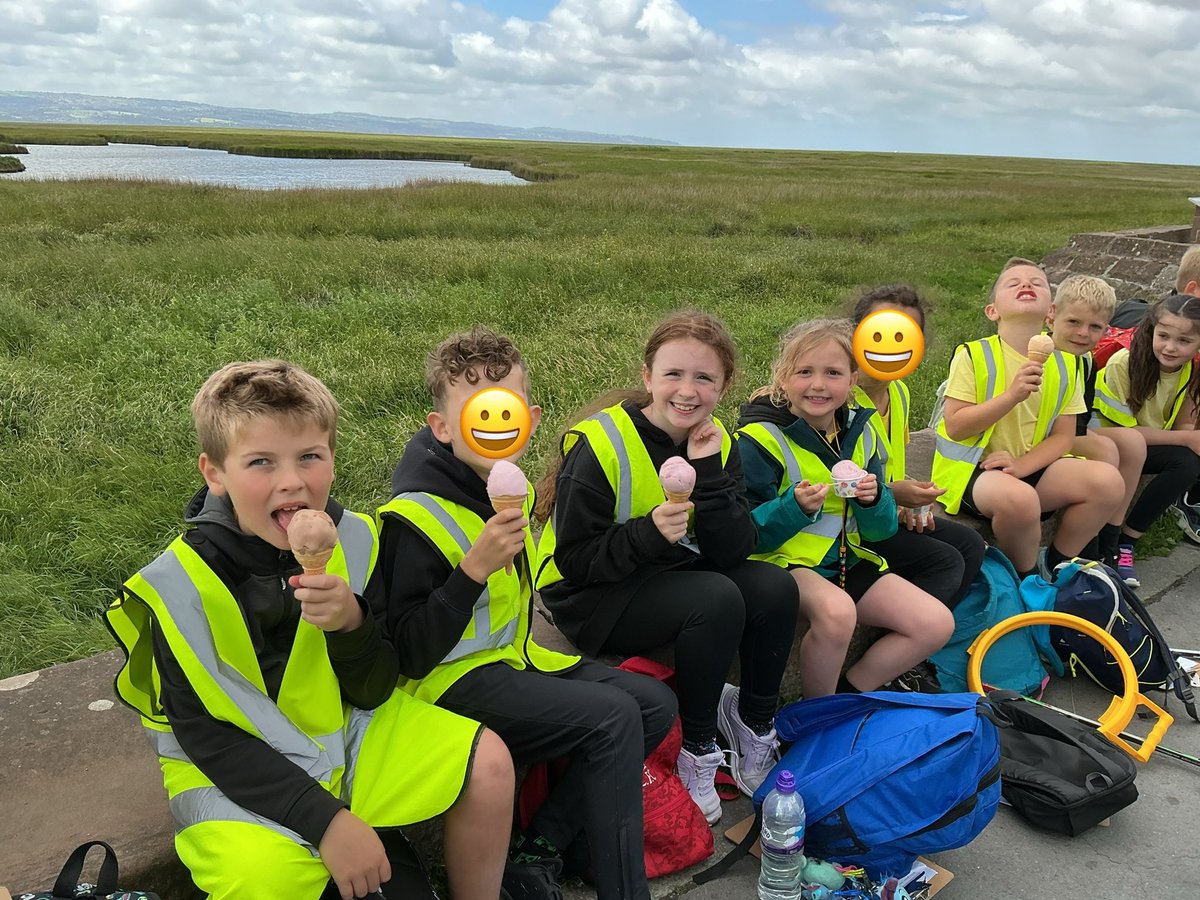 Year 3 had a great day out to Parkgate for our Geography field trip today. Of course we had to end it with getting some ice cream for the walk back!🍦🗺️🌾🎒