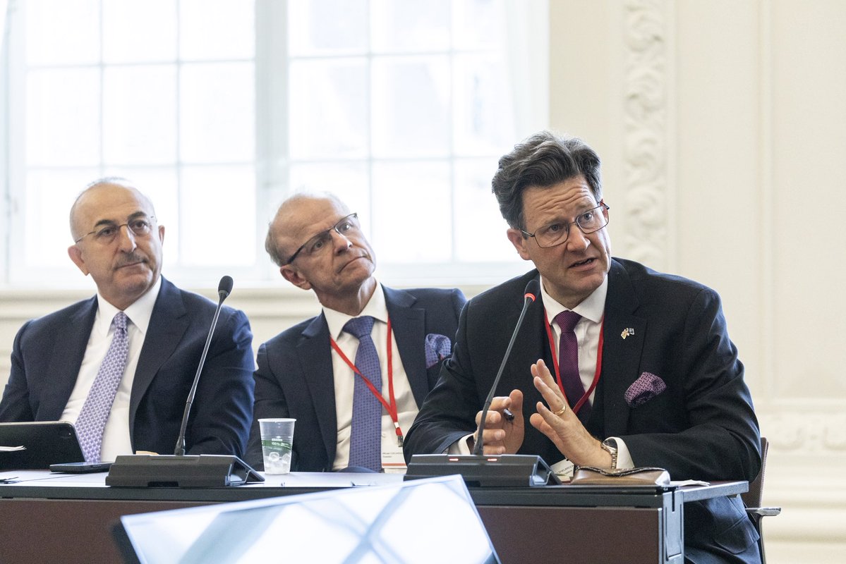 AlecShelbrooke's tweet image. Last week, @natopapress the Defence & Security committee met in 🇩🇰 Denmark and then in Iceland 🇮🇸 to discuss:
🌊 critical undersea infrastructure security
🇬🇱 controlling the Greenland-Iceland-UK (GIUK) gap
⚡️ new energy initiatives
🇨🇳 China’s interest in the Arctic