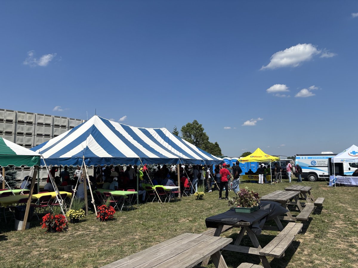 The Jamaican Liaison Service is hosting worker appreciation events this season. At Chary Produce yesterday, nearly 300 workers enjoyed food, dominoes &amp; music. A highlight: the opening ceremony, where several were honoured for years of service - some for 40+ years!