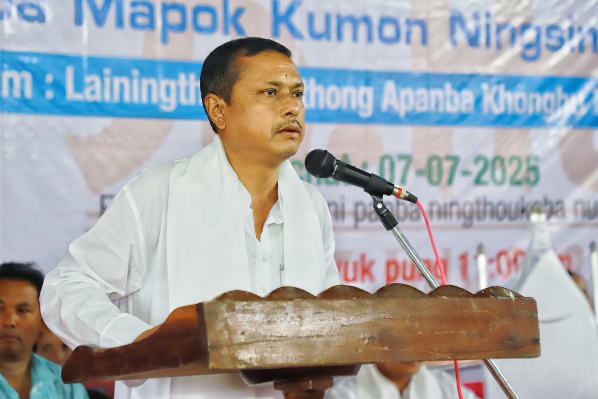 MaharajaManipur's tweet image. Attended 1st Foundation Day of Kumbi Ema, on the theme " For a Unified Mothers" at Lainingthou Santhong Apanba Khongbu Manga, Kumbi AC, Manipur.
Hon'ble MLA of Kumbi AC Shri @premchandrasanasam along with several leaders of Meira Paibi, CSOs & local elders attended the function.