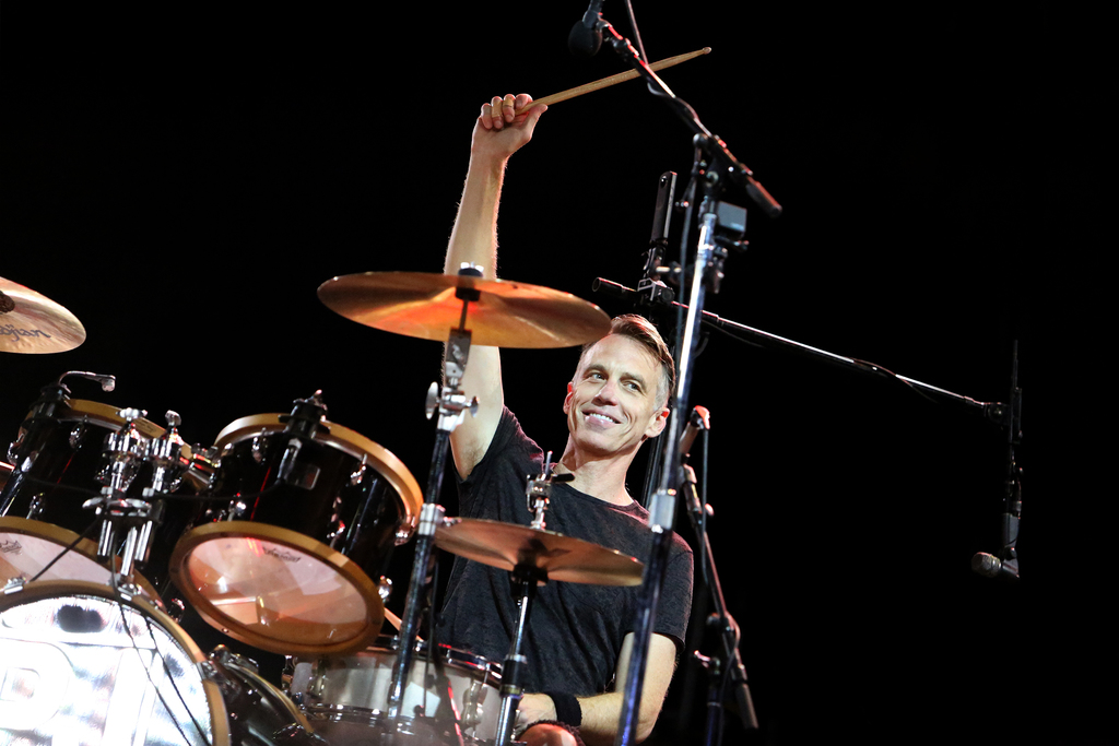 Pogopedia's tweet image. ❌ MATT CAMERON SE VA DE PEARL JAM
🥁 El baterista confirmó su salida de la banda después de 27 años. "Mucho amor y respeto para Jeff, Ed, Mike y Stone por invitarme en 1998 y darme la oportunidad de mi vida. Voy a estar agradecido por siempre", expresó en un comunicado.