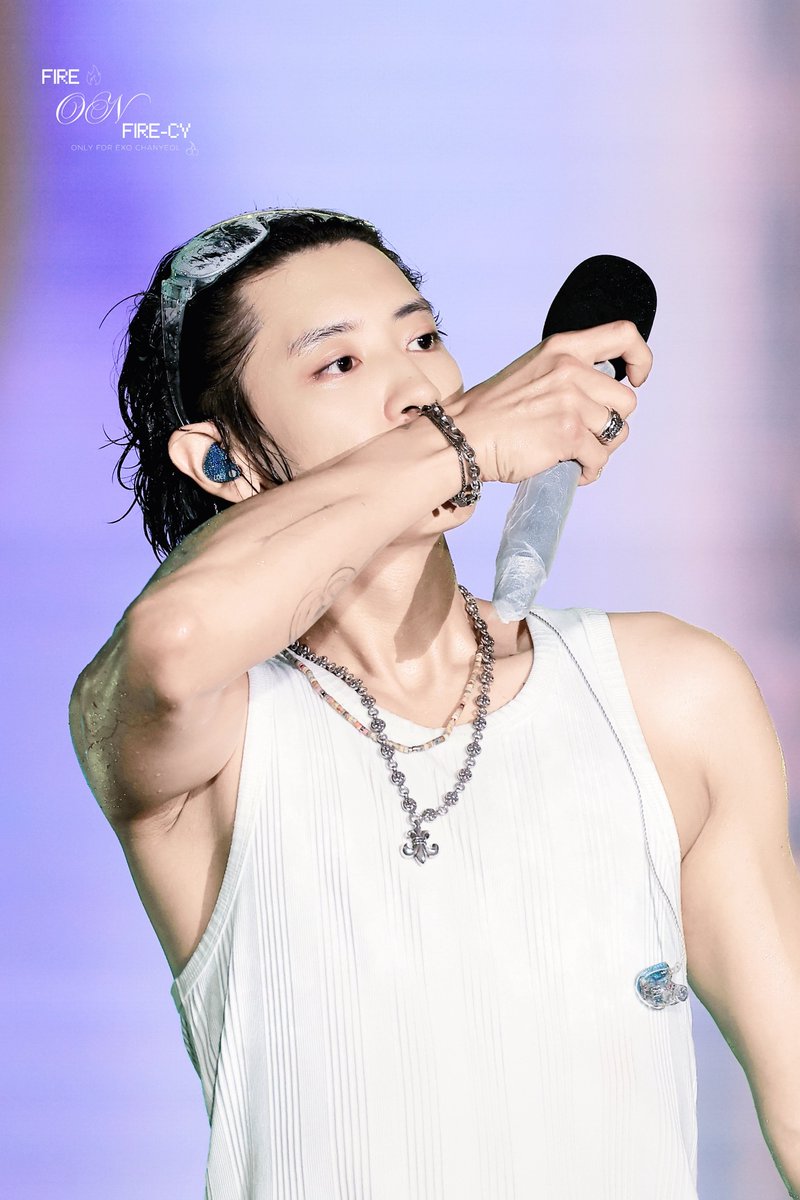 Fireonfire_CY's tweet image. 250706 Waterbomb in Seoul
#CHANYEOL #찬열