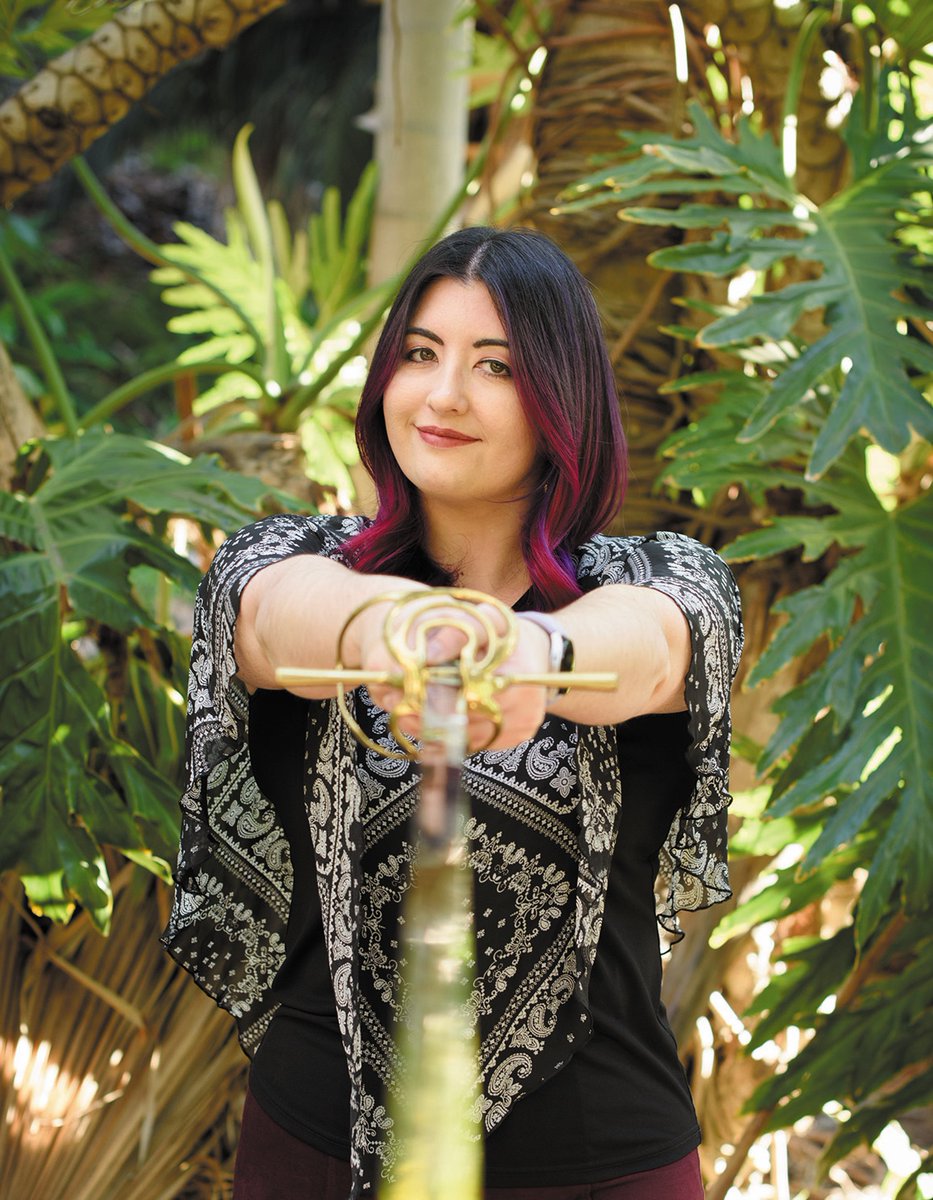Nocturna (@nocturnaed) on Twitter photo En octubre publicamos #ElZooDeAnimalesFantásticos (<a href="/AuthorSAMacLean/">S.A. MacLean | THE PHOENIX KEEPER is out now!!! 🔥</a>), una encantadora novela fantástica, cozy y LGTB, protagonizada por dos trabajadoras rivales de un zoo mágico. 🐦🔥
* Cubierta: Laia Tinaut (@Venusfolk)
#NovedadesNocturna #ThePhoenixKeeper En octubre publicamos #ElZooDeAnimalesFantásticos (<a href="/AuthorSAMacLean/">S.A. MacLean | THE PHOENIX KEEPER is out now!!! 🔥</a>), una encantadora novela fantástica, cozy y LGTB, protagonizada por dos trabajadoras rivales de un zoo mágico. 🐦🔥
* Cubierta: Laia Tinaut (@Venusfolk)
#NovedadesNocturna #ThePhoenixKeeper