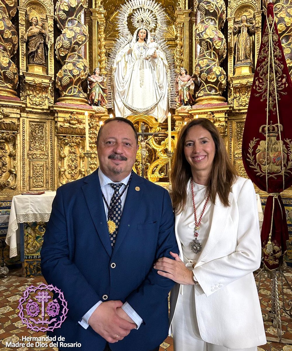 REPRESENTACIÓN | HERMANDAD DE MADRE DE DIOS DEL ROSARIO.

El pasado domingo, 6 de julio, nuestro Hermano Mayor asistió a la Toma de Posesión de D.ª <a href="/RosaBasterra/">Rosario Basterra</a> como Hermana Mayor de nuestra querida <a href="/MdDiosRosario/">Madre de Dios del Rosario</a>.

ℹ️ hermandadpasionymuerte.es/?p=2804

#HermandadPasiónyMuerte