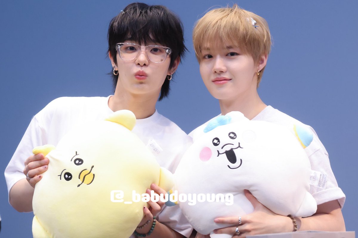 🩷250707🩷
원더월 대면팬싸 Wonderwall 

どよちゃむ と じふまろ 🩵💛

#TREASURE #트레저  #トレジャー
 #DOYOUNG  #도영 #ドヨン
#JIHOON #지훈  #ジフン