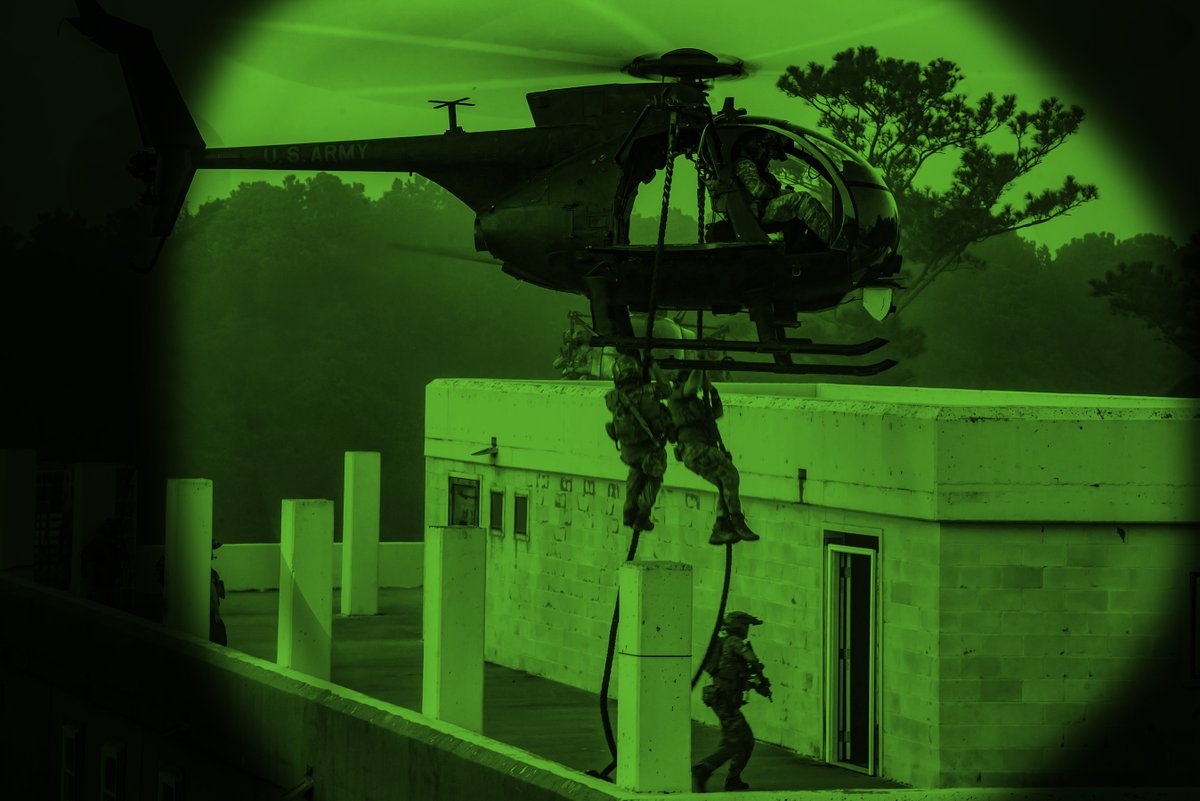 Go160thSoar's tweet image. Night Stalkers doing some Night Stalking. Go Beyond the Conventional in your military career! Learn More and Apply at go160thSOAR.COM.
#SpecialOperationsAviation #GoArmySOF #ArmyAviation #GoBeyondTheConventional