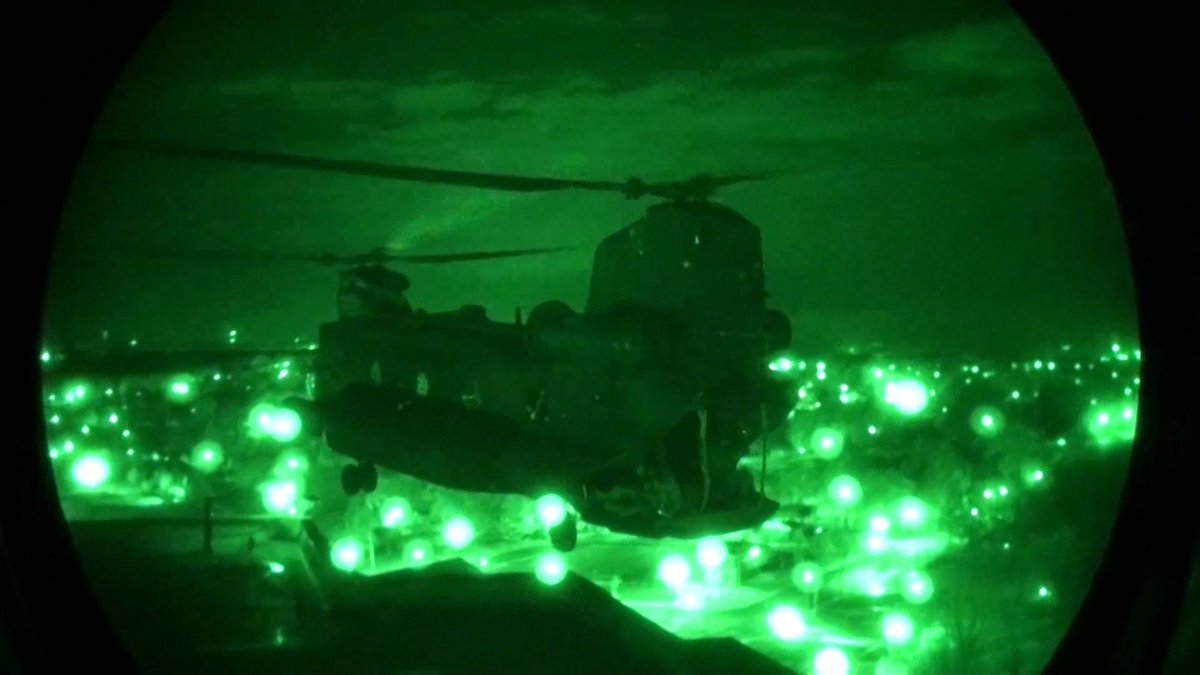 Go160thSoar's tweet image. Night Stalkers doing some Night Stalking. Go Beyond the Conventional in your military career! Learn More and Apply at go160thSOAR.COM.
#SpecialOperationsAviation #GoArmySOF #ArmyAviation #GoBeyondTheConventional