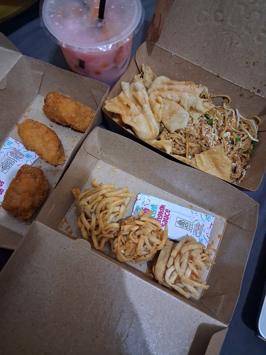 springbatmann's tweet image. KATA GUA YAK ELU GILEKKK 😭😭😭 @abcheols 
Mksie bub akh synk qm🥹🫶