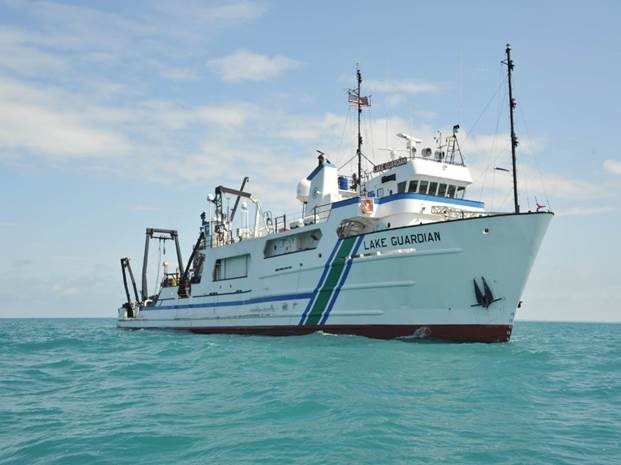 Wisconsin Sea Grant (@uwiscseagrant) on Twitter photo All aboard! This week, three educators from Wisconsin will join Great Lakes scientists on an EPA research vessel in #LakeMichigan and bring new knowledge back to their classrooms.
Bon voyage, Alina, Jamie, and Robert!
seagrant.wisc.edu/news/shipboard… All aboard! This week, three educators from Wisconsin will join Great Lakes scientists on an EPA research vessel in #LakeMichigan and bring new knowledge back to their classrooms.
Bon voyage, Alina, Jamie, and Robert!
seagrant.wisc.edu/news/shipboard…
