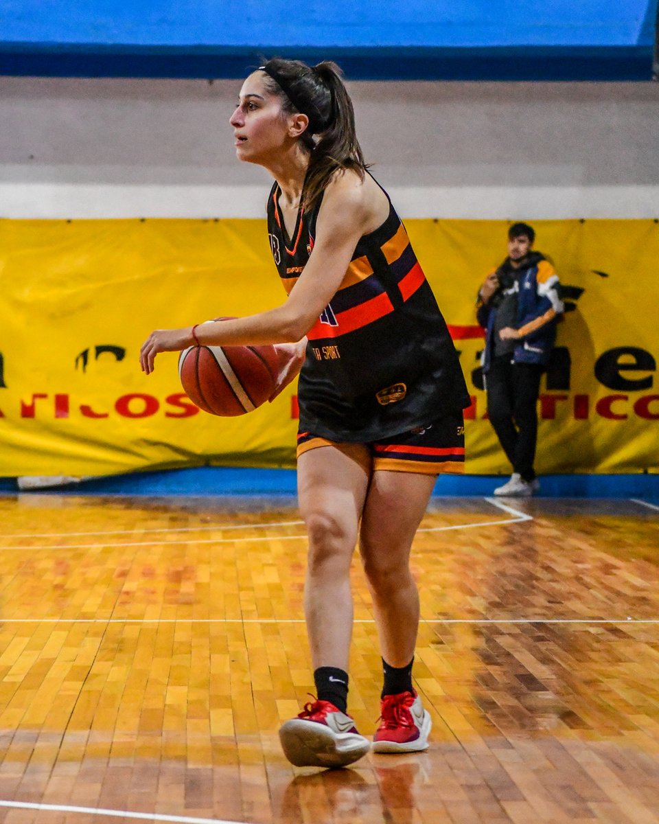 #PrimeraFemenino 🏀 | ✊¡Nos vemos en la Final!
⠀⠀⠀⠀⠀⠀⠀⠀
➡ Imágenes que dejó el triunfo frente a Estudiantes por la semifinal del Final Four.
⠀⠀⠀⠀⠀⠀⠀⠀
💙💛❤️