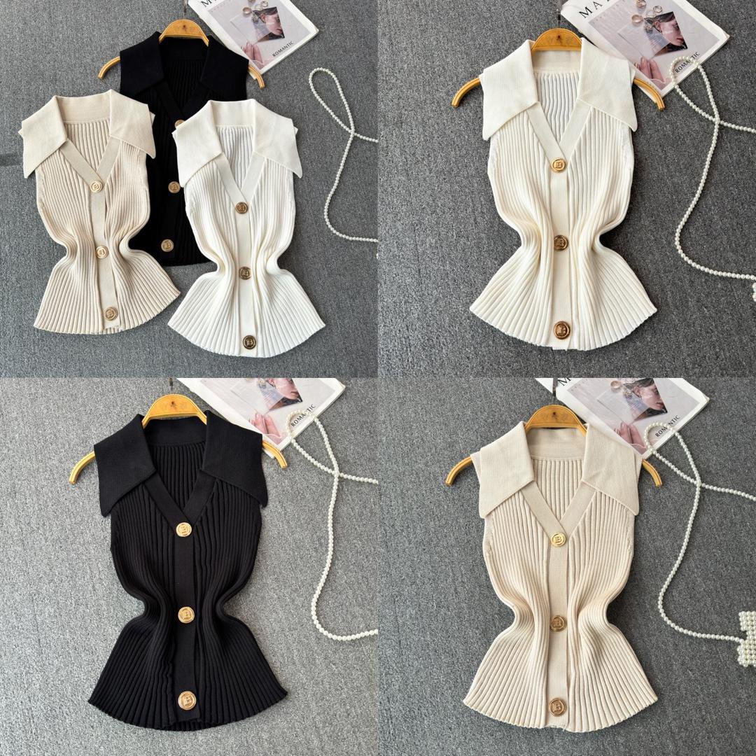 Chic sleeveless  top

Size:Free Size: fits S-XL*

Price: 21,500