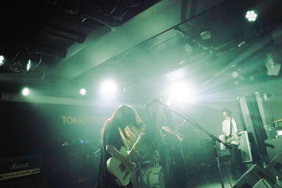 cephaloband's tweet image. 昨日は、
cephalo pre.
"from dawn”
来てくれた方ありがとうございました✴︎
新曲2曲やったよ〜
そして
downt、THEティバのみなさん
ありがとうございました!
photo: lisa nishikawa
———
来週は台湾&台北公演🛩
まだまだゆくぞー