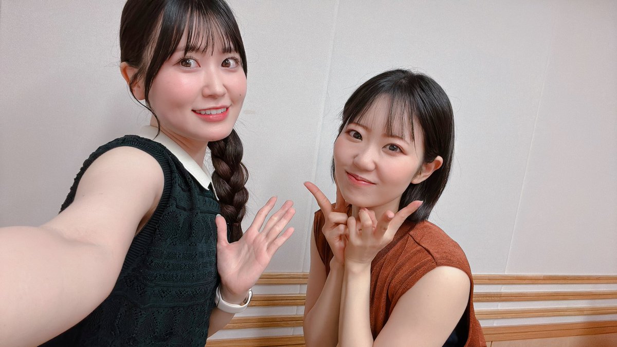 花井美春です🌼 (@hanai_miharu) on Twitter photo 『東山奈央のラジオ@リビング』
ご視聴ありがとうございました!!
みなさんいかがでしたか〜?
まだの方はぜひ聞いてみてください☺️
奈央さんとたくさんお話できてはっぴー
でした🍀*゜
うたミルのイベントそしてアニメ放送
お楽しみに〜ᕷ*.°
#at_living #agqr #うたミル
<a href="/nao_living/">東山奈央のラジオ@リビング</a> 『東山奈央のラジオ@リビング』
ご視聴ありがとうございました!!
みなさんいかがでしたか〜?
まだの方はぜひ聞いてみてください☺️
奈央さんとたくさんお話できてはっぴー
でした🍀*゜
うたミルのイベントそしてアニメ放送
お楽しみに〜ᕷ*.°
#at_living #agqr #うたミル
<a href="/nao_living/">東山奈央のラジオ@リビング</a>