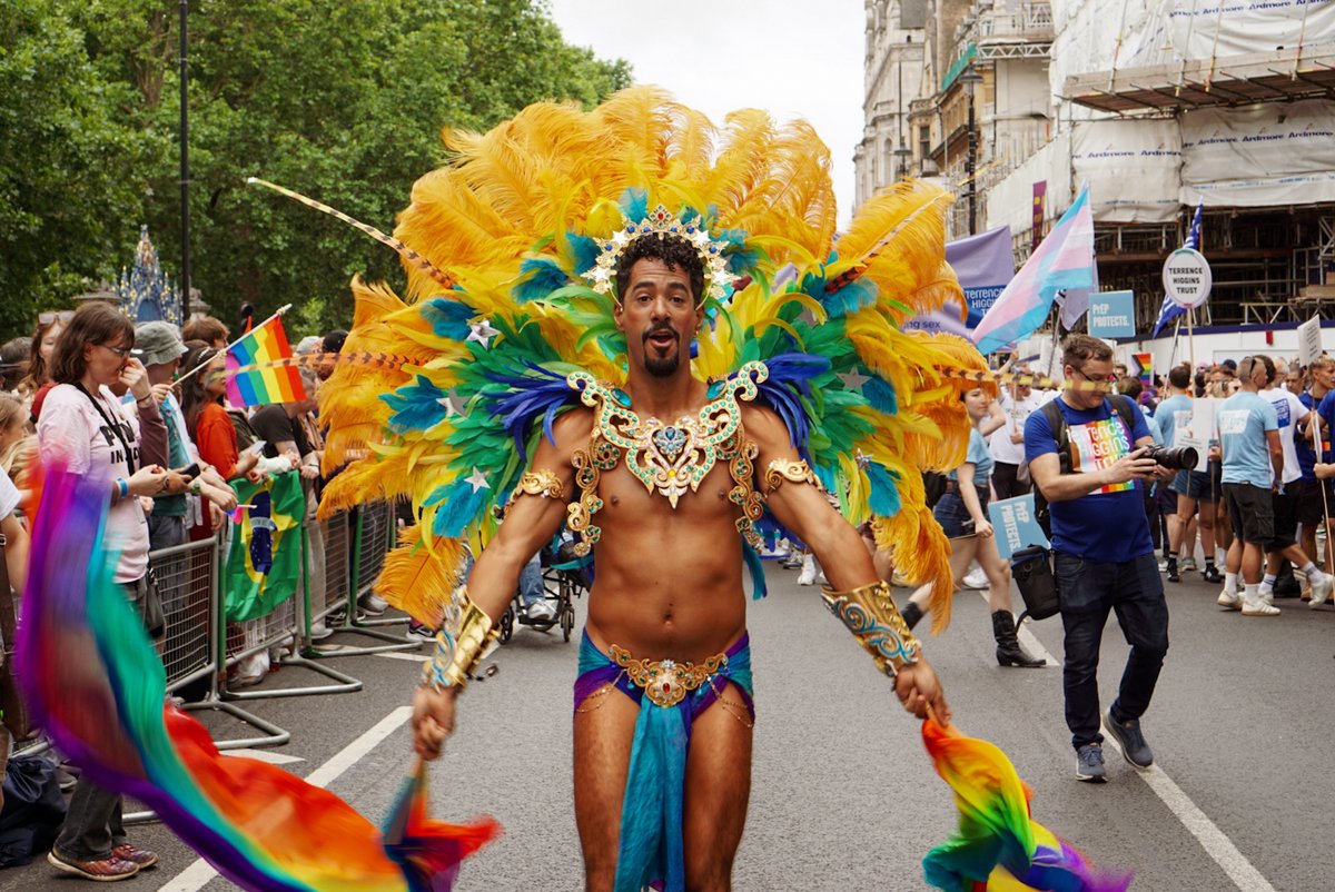 Masseur π§π· Brazil (@masseurbrazil) on Twitter photo It made me so happy to see the smiles, hear the kind words, and feel the love from complete strangers along the march. πππ Iβm proud to shine, proud to fight, proud to simply be ME. ππ₯ The fight continues β but so does the joy.
<a href="/PrideInLondon/">Pride in London</a> It made me so happy to see the smiles, hear the kind words, and feel the love from complete strangers along the march. πππ Iβm proud to shine, proud to fight, proud to simply be ME. ππ₯ The fight continues β but so does the joy.
<a href="/PrideInLondon/">Pride in London</a>
