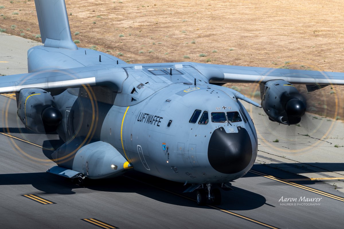 maurer8photo's tweet image. Good times when an Luftwaffe A400M was in Mojave on the ramp and the skies were filled with clouds. Sons of Transport
#a400m