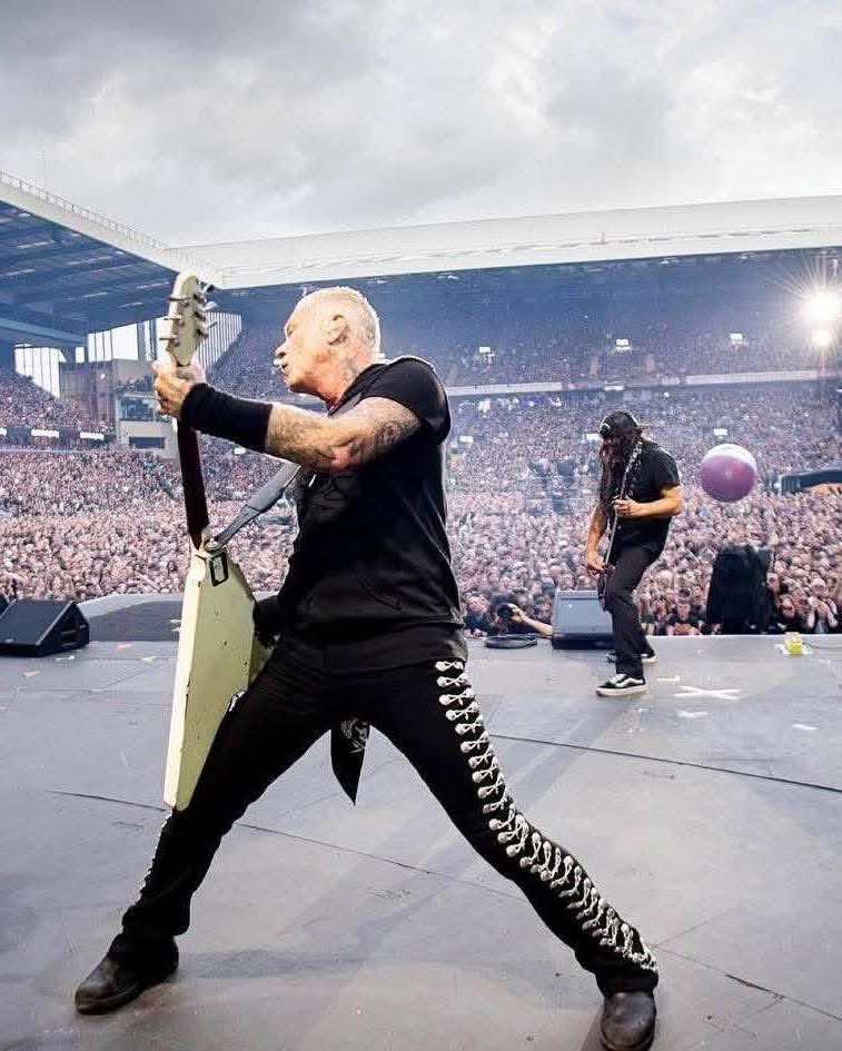 El Guacarock tambien estuvo presente en el concierto Back to the Beginning