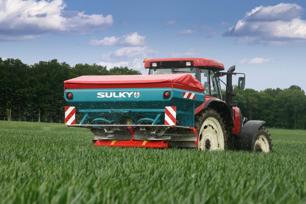 L’utilisation d’#engrais azotés en 🇫🇷est passée de 2,17 millions de  tonnes en 2014 à 1,73 millions en 2023, soit une baisse de plus de 20 % en 10 ans
agridemain.fr/toujours-moins… #fertilisation #Agriculture