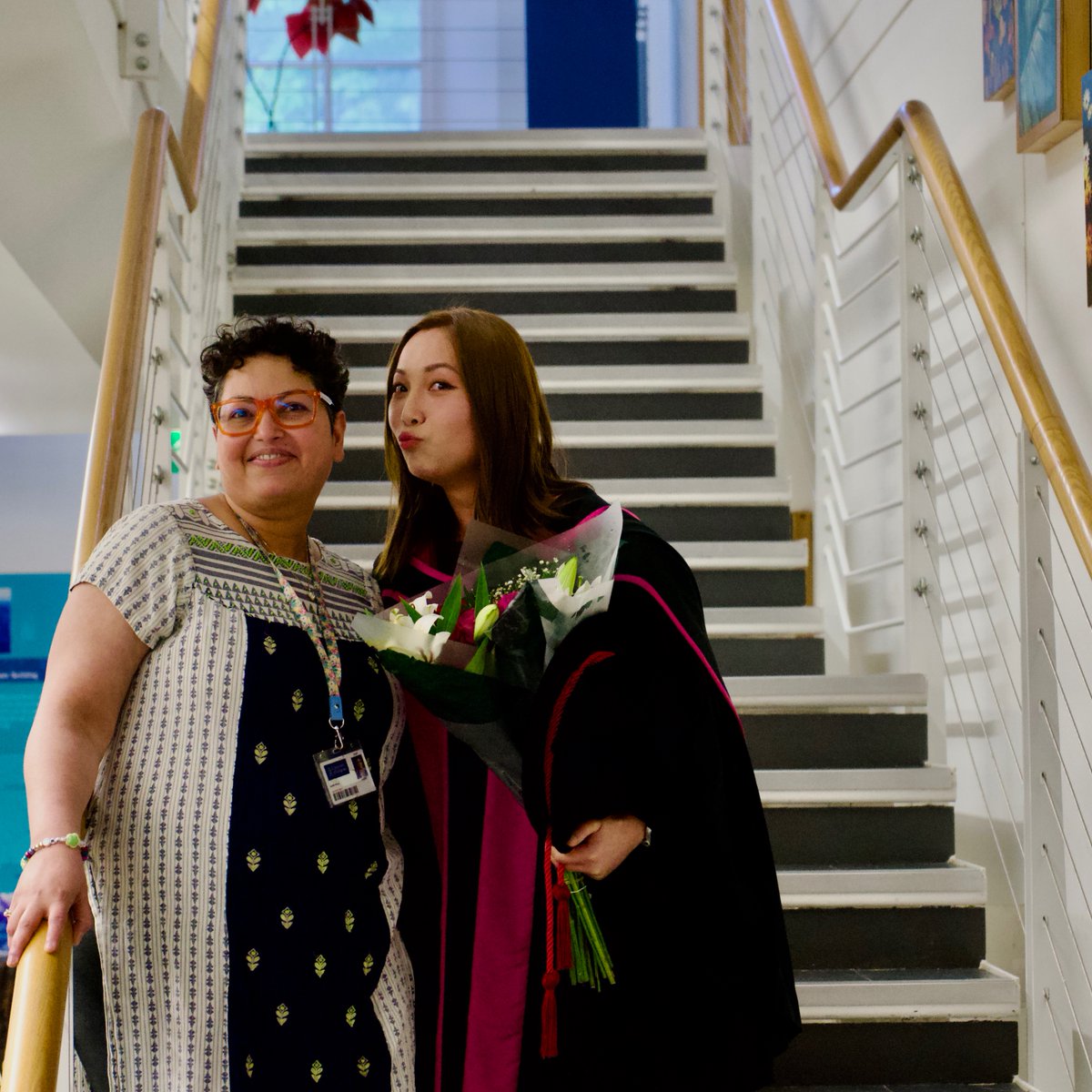 🍾<a href="/KarnikLab/">Karnik Lab</a> is proudly celebrates Dr <a href="/One__Fish/">Fish</a> graduation  #PhD #Plant Science <a href="/UofGlasgow/">University of Glasgow</a> <a href="/plantsciglasgow/">Plant Science Glasgow</a> 💫