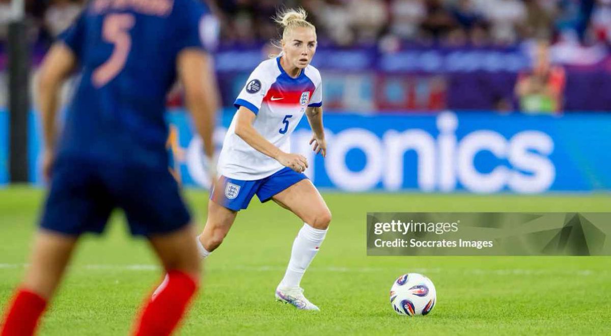 “We have to win”: Lionesses target crucial bounce-back as focus shifts to Netherlands clash🏴󠁧󠁢󠁥󠁮󠁧󠁿🇳🇱

Alex Greenwood &amp; Khiara Keating reflect on disappointing opener and look ahead to Wednesday’s game👇🏻

vavel.com/en/football/20…

#WEURO2025 #EURO2025  #Lionesses