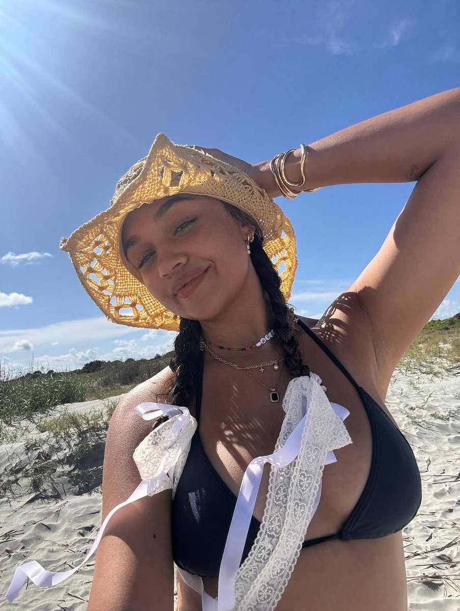 jennasvanilla's tweet image. ugh i love them sm
