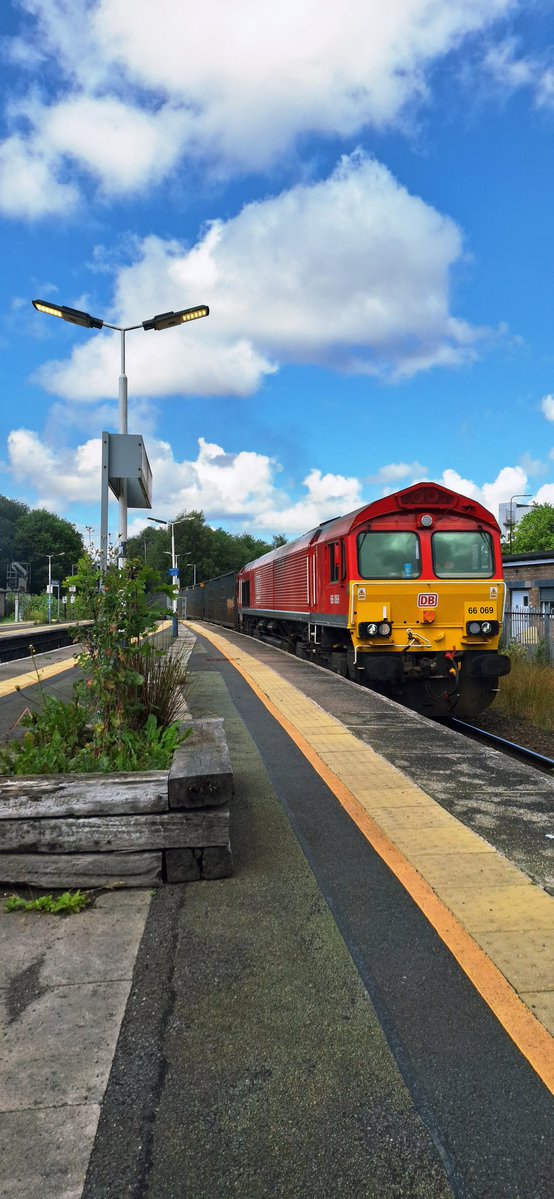 Guard_Amos (@guard_amos) on Twitter photo The driver of <a href="/DBCargoUK/">DB Cargo UK</a> #gm66069 applies the power to keep his 2000 ton Knowsley-Wilton loaded 'Binliner' moving through Wigan Wallgate on 7th July 2025
<a href="/railexpress/">RAIL EXPRESS</a> <a href="/railwaysillus/">Railways Illustrated</a> <a href="/RailwayMagazine/">The Railway Magazine</a> <a href="/TodaysRailways/">Today's Railways UK</a> <a href="/Modern_Railways/">Modern Railways</a> <a href="/railcamlive/">Railcam UK</a> <a href="/TrainsBilly/">Billy & Trains</a> The driver of <a href="/DBCargoUK/">DB Cargo UK</a> #gm66069 applies the power to keep his 2000 ton Knowsley-Wilton loaded 'Binliner' moving through Wigan Wallgate on 7th July 2025
<a href="/railexpress/">RAIL EXPRESS</a> <a href="/railwaysillus/">Railways Illustrated</a> <a href="/RailwayMagazine/">The Railway Magazine</a> <a href="/TodaysRailways/">Today's Railways UK</a> <a href="/Modern_Railways/">Modern Railways</a> <a href="/railcamlive/">Railcam UK</a> <a href="/TrainsBilly/">Billy & Trains</a>