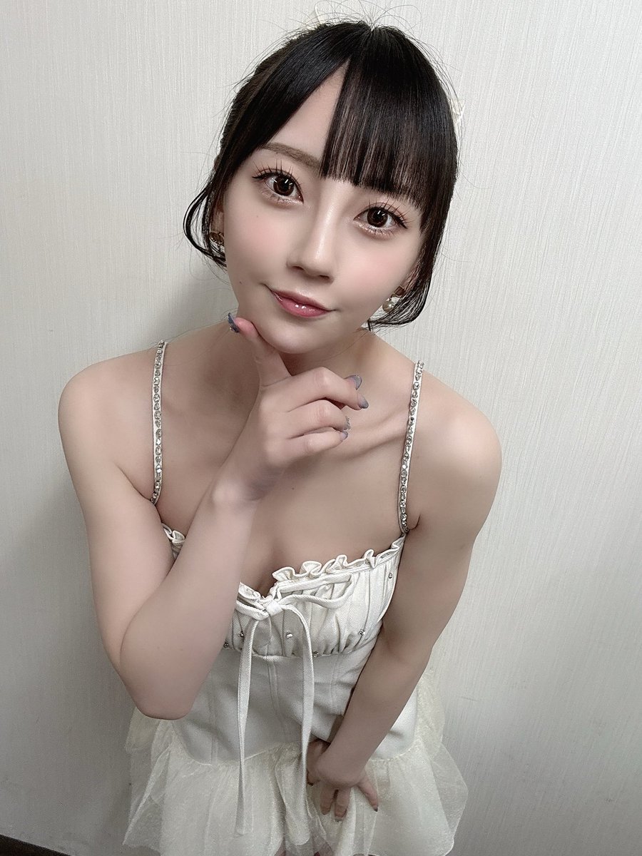 お願いごとはした~？🎋🤍 https://t.co/03QDtj7AL5