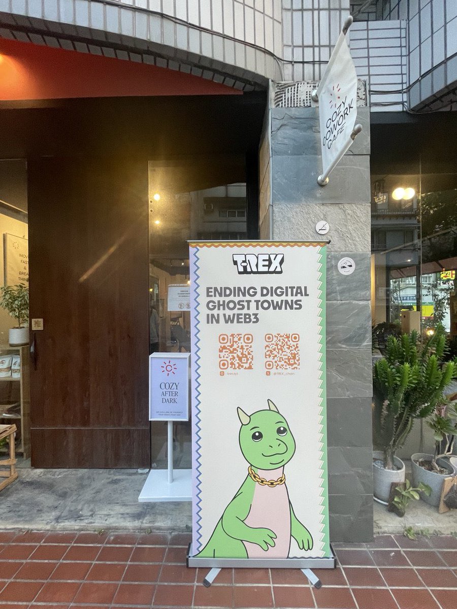 Shimal2i_eth's tweet image. Taipei @TREX_chain 🇹🇼 tour has end!!
Cutie  @blockjengirl  is doing very nice with @gemmadegem  !!!
 T-rex around asia !!!! 🦖🦖 
See you in our next station I will he there 🇲🇾