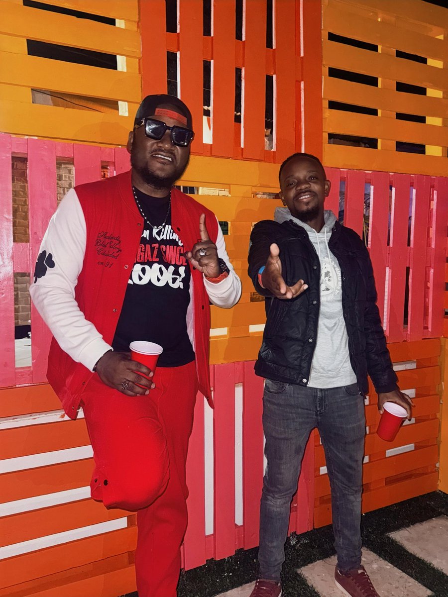 You talk about hip hop?? Count them in🤭🔥 
Tingoti asiyeni pa top 🙏🥹

HIGH BIDDER: youtu.be/GVL8vlQyf_8

SAUCE: youtu.be/9s4V9RQ9fEs