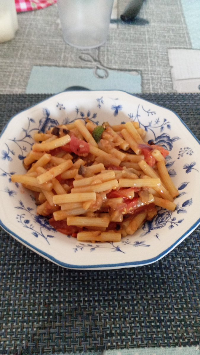 Pasta with tomatoes eggplant and onion 

Very south Italy style very delicious 

I'm satisfied