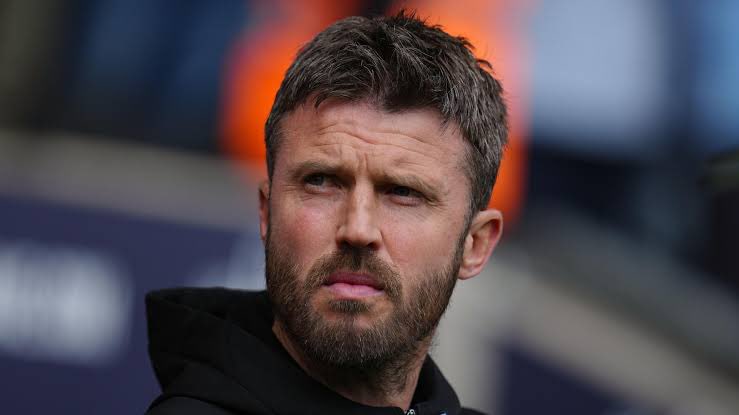 TheElitePundit's tweet image. The  Utd 25/26 script. 

After a disaster window. 
Utd will start the season poorly
Amorim will of course get sacked.

With the pressure high. Some idiot at INEOS will remember how nostalgic fans were when Rudd was hired. With no budget for a big manager?

Welcome Michael Carrick