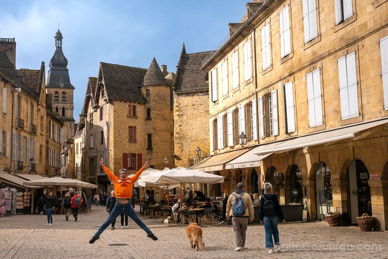 Ruta por el Périgord en coche desde Burdeos con los consejos de @sltcnmg 

buff.ly/CON3rb1
