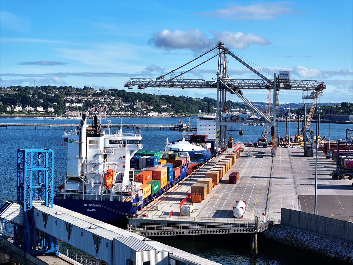 PortofCork's tweet image. The CT Endeavour and Fine Schepers face off at Cork Container Terminal this morning 🚢🤝🚢
A busy start to the day at CCT as two container vessels go head-to-head, with cranes in action loading and unloading cargo. Another great example of the vital role the Port of Cork plays…